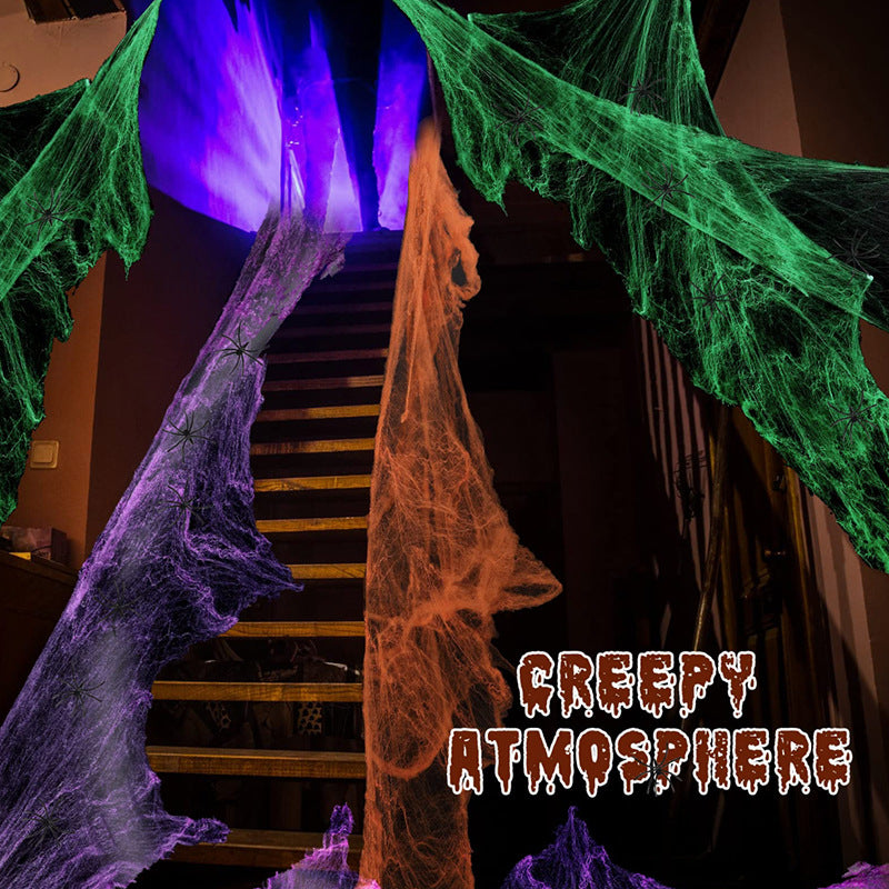Dekorative Halloween Spinnennetz mit Kunstspinnen