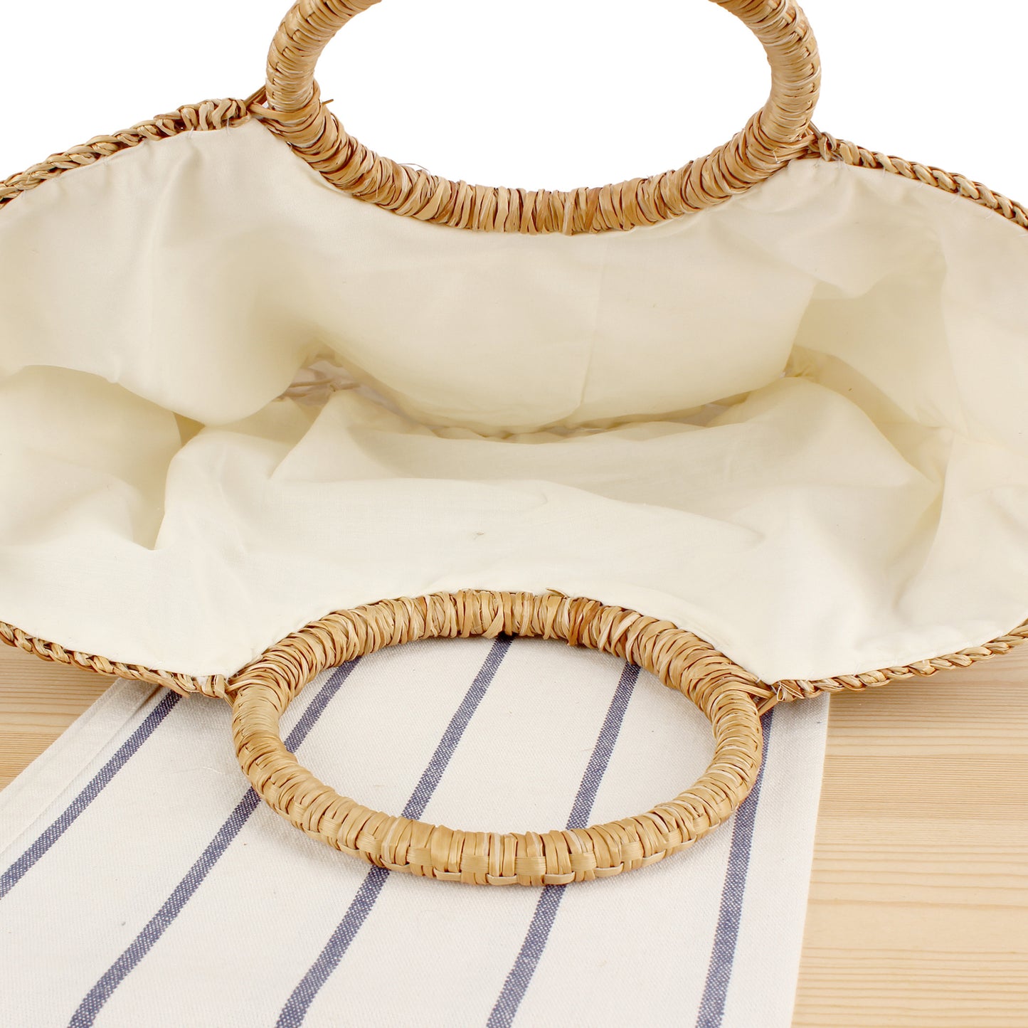 Korbtasche mit Elegantem Runden Griff und Handgearbeitetem Design Brehn