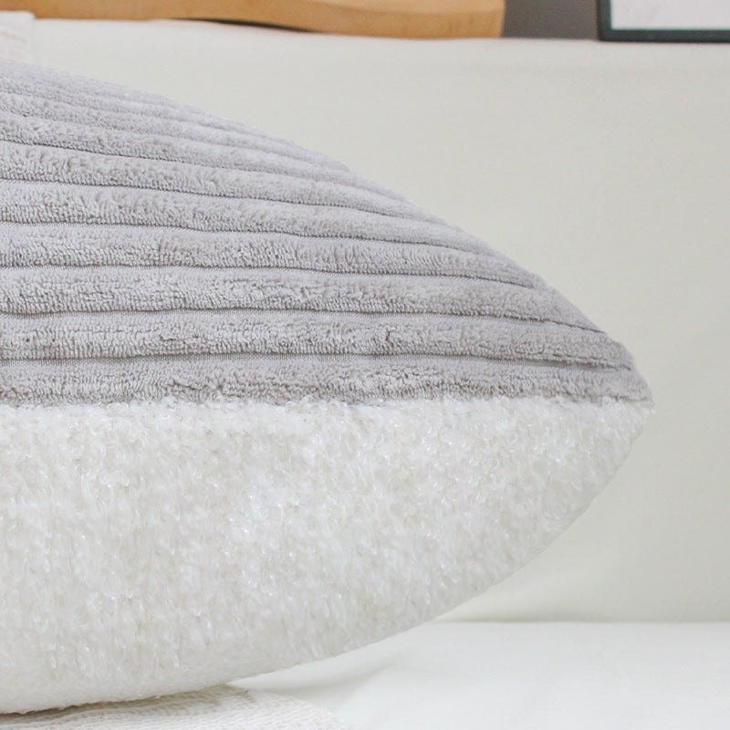 Quadratischer wendbarer Zierkissenbezug mit geripptem Microvelours und Sherpa‑Rückseite Brehn