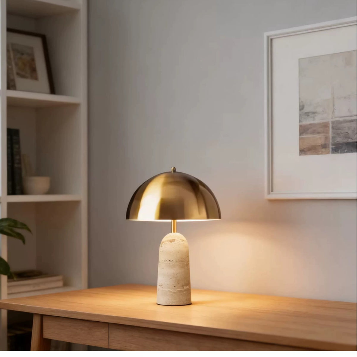 Moderne Marmor- und Metall-Tischlampe
