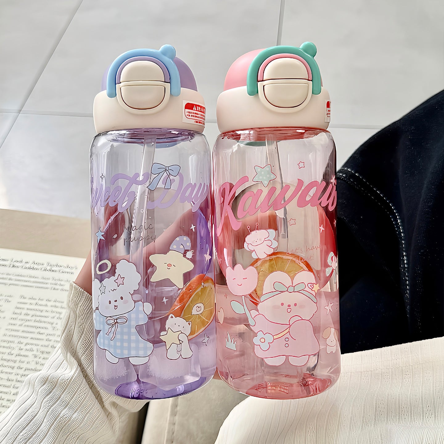 Damen Wasserflasche mit praktischem Ausgießer und verspieltem Motiv Brehn