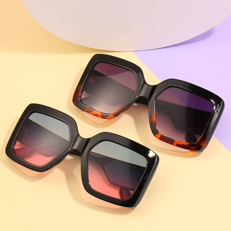 Überdimensionale Statement-Sonnenbrille Brehn