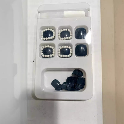 Dekorativer Druck-Nagel-Set mit Perlenakzenten Brehn