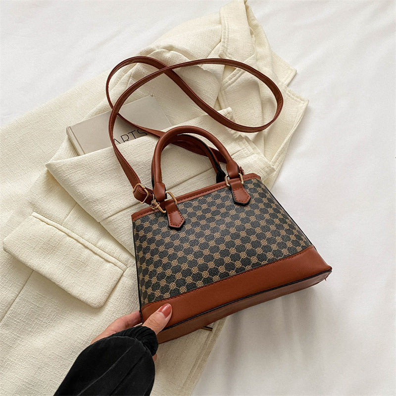 Klassische strukturierte Handtasche