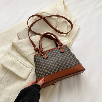 Klassische strukturierte Handtasche