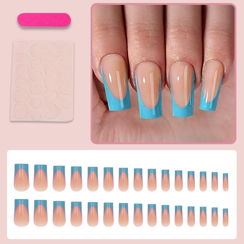 Künstliche Fingernägel mit trendigem Design Brehn