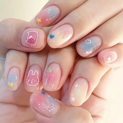 Herz-verzierte Nagelkunst-Design Brehn