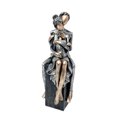 Elegante Skulptur eines romantischen Paares Brehn