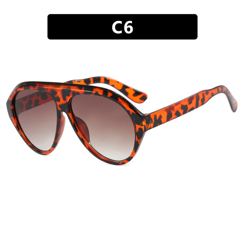 Damen oversized Sonnenbrille mit stilvollem Design und schützendem UV-Filter Brehn