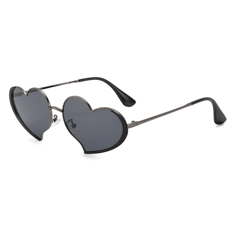 Damen Herzförmige Sonnenbrille mit glamourösem Rahmen Brehn