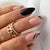 Elegantes Press-On-Nail-Art-Set mit künstlerischen Designs Brehn