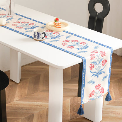 Leinen-Tischläufer im Vintage-Floralprint mit dekorativen Quasten Brehn