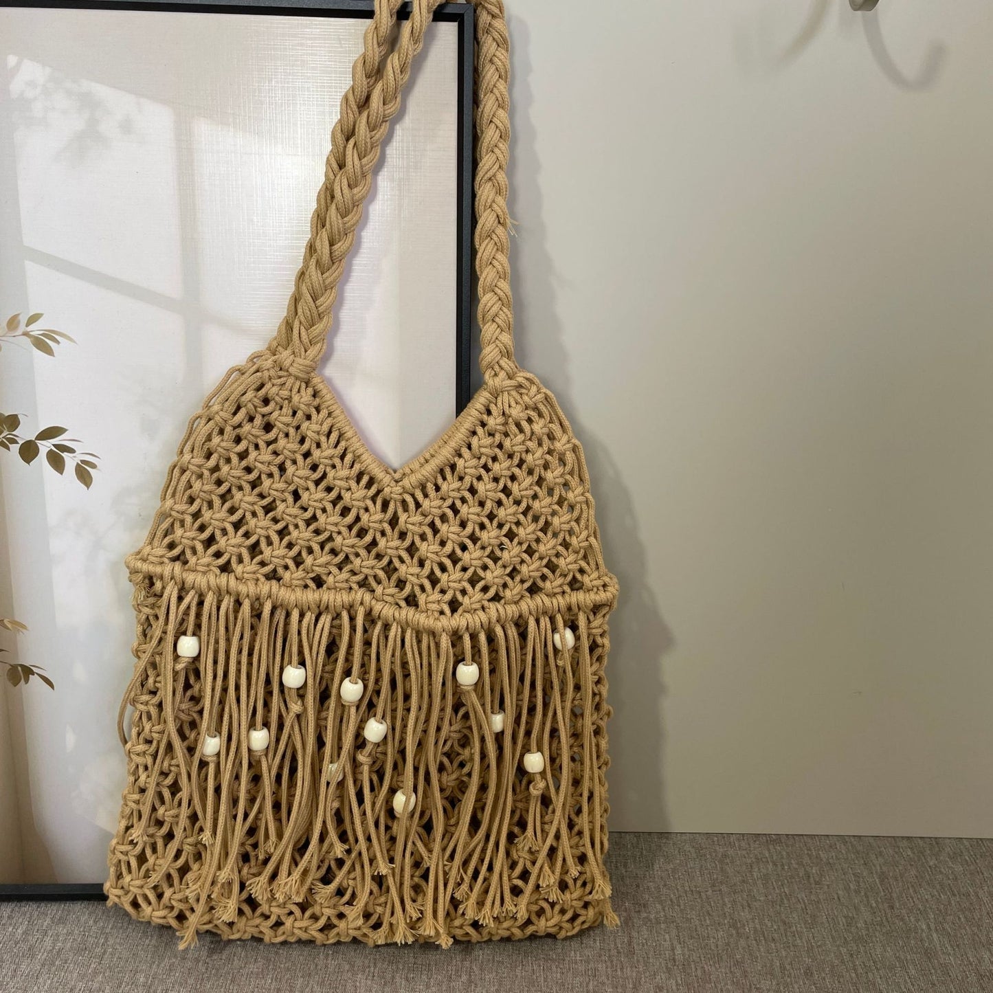 Makramee Tasche mit Langen Fransen und Holzperlen Brehn