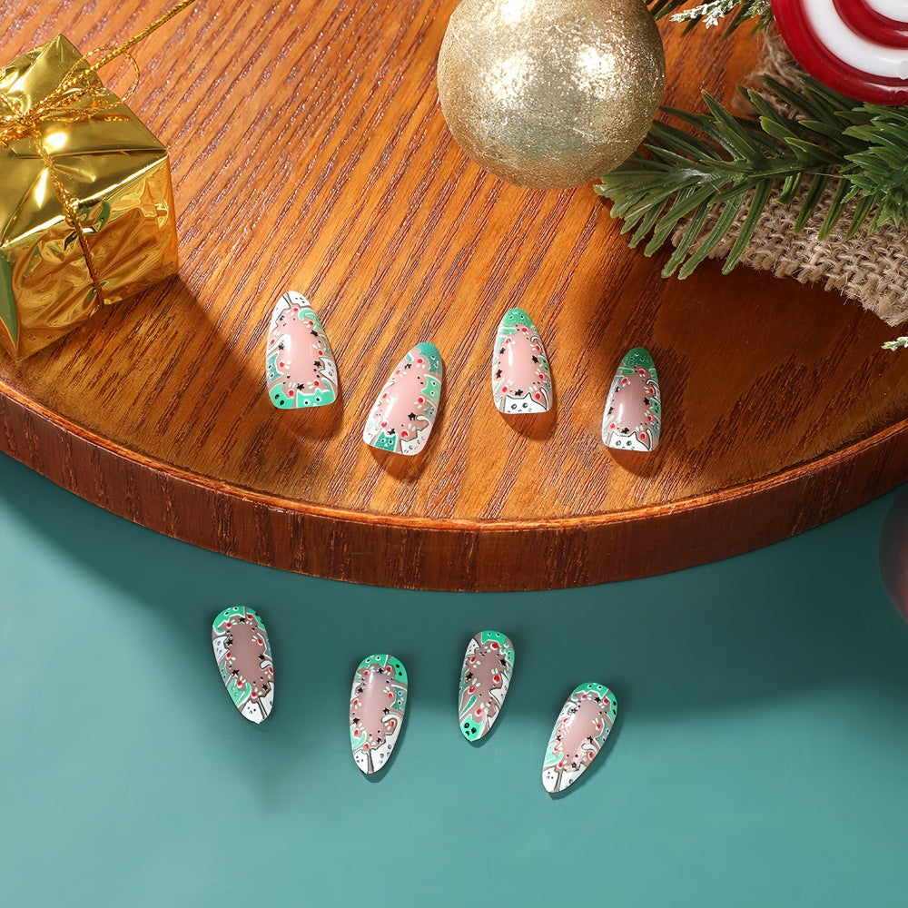 Künstliche Nagelspitzen im kreativen Design Brehn