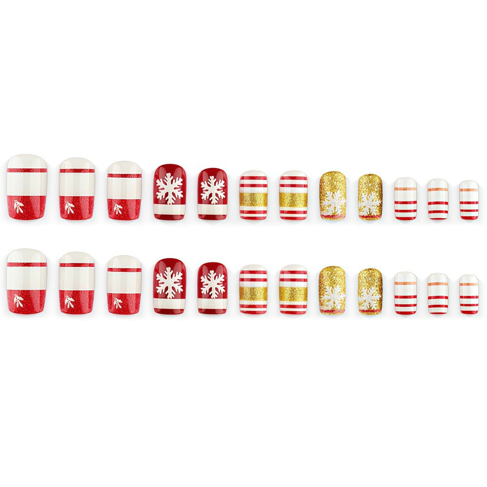 Weihnachts-Kunstnägel mit Festlichem Glitzer-Design Brehn