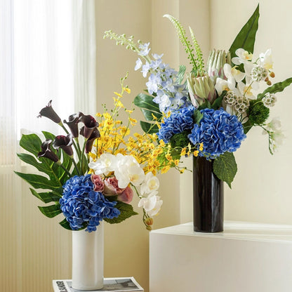 Luxuriöser Kunstblumenstrauß