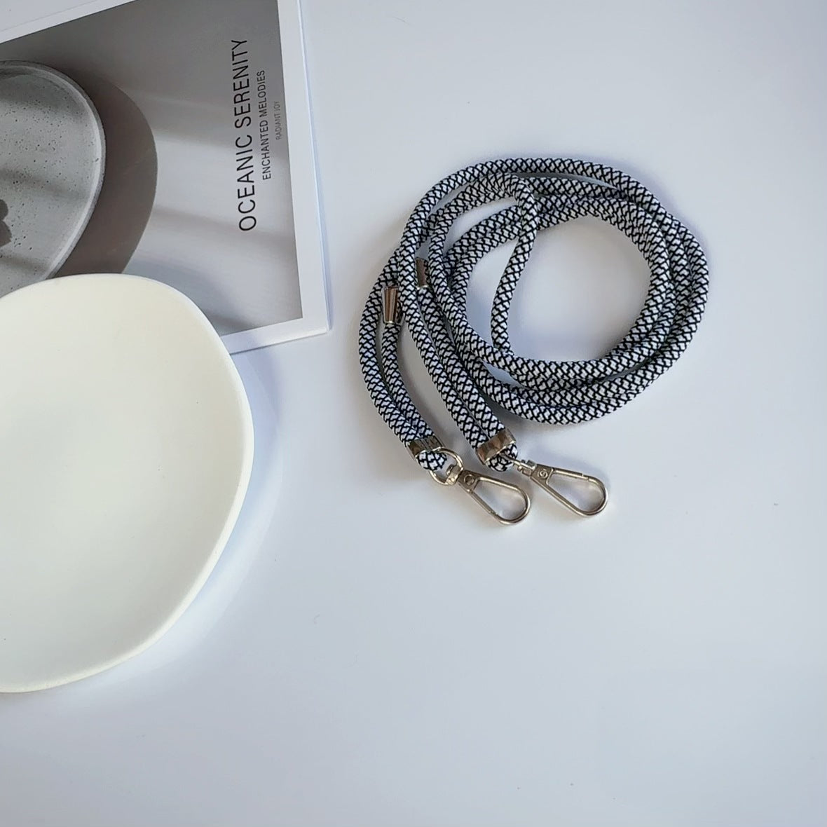 Verstellbare Lanyard mit doppelten Clips Brehn