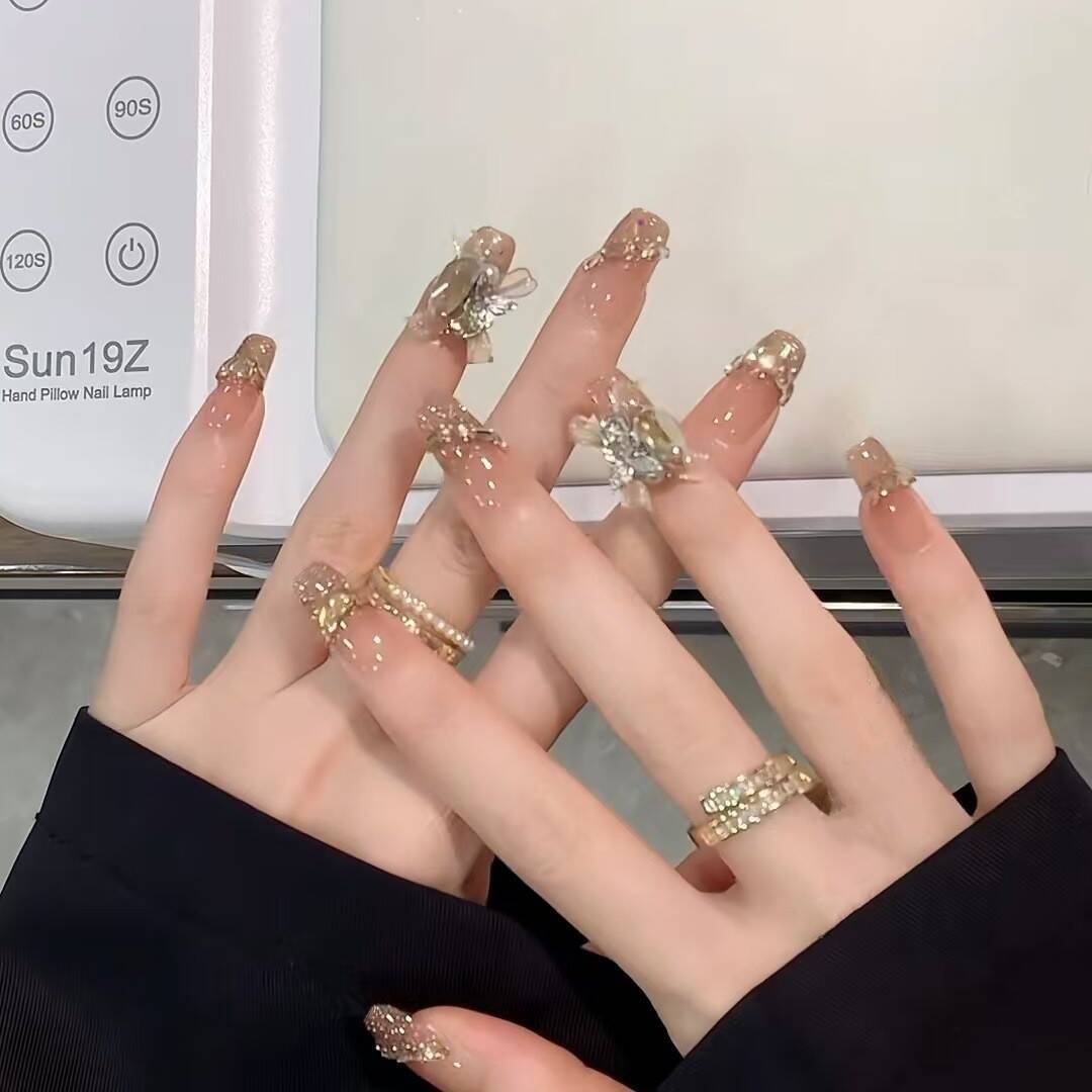 Premium Glitzernde Press-On Nagelerweiterungen Brehn