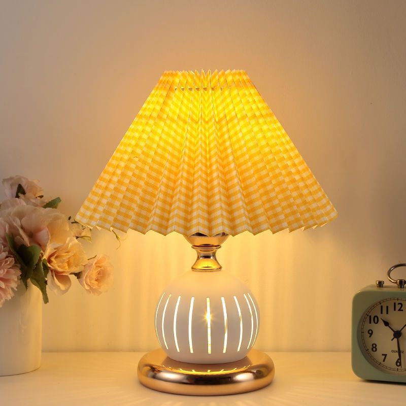 Dekorative Tischlampe
