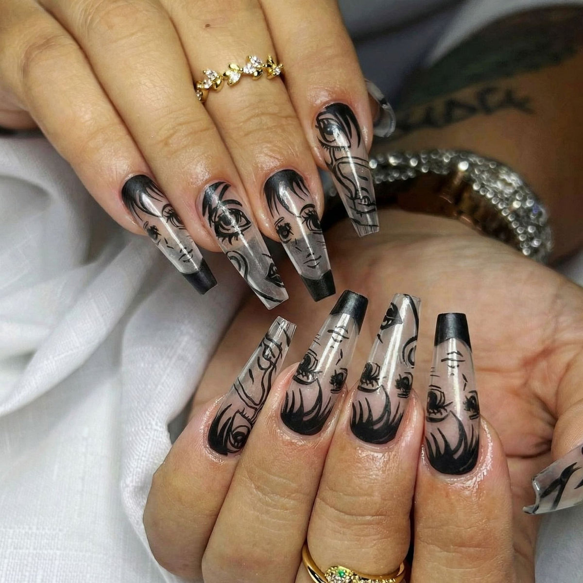 Kunstnagel Set mit künstlerischen Porträt-Motiven Brehn