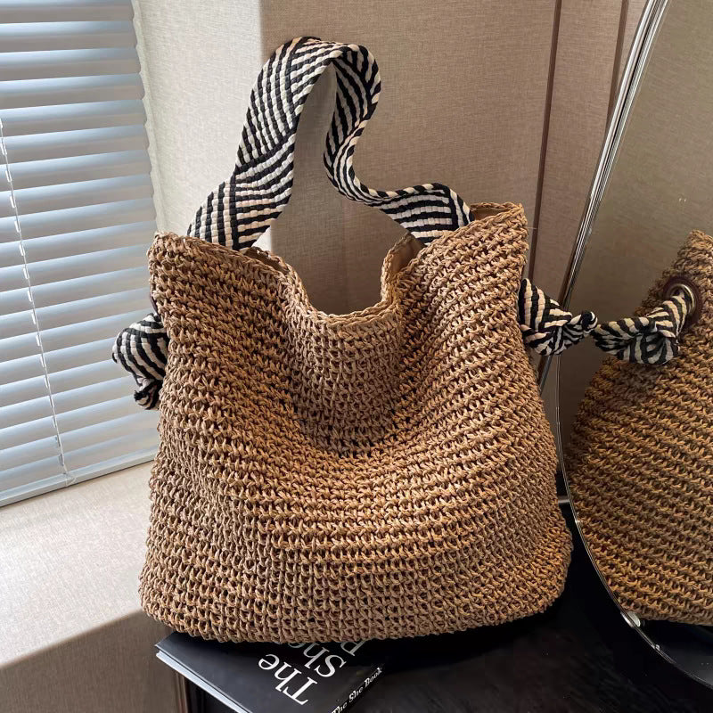 Stroh Shopper-Tasche mit Modernem Design Brehn