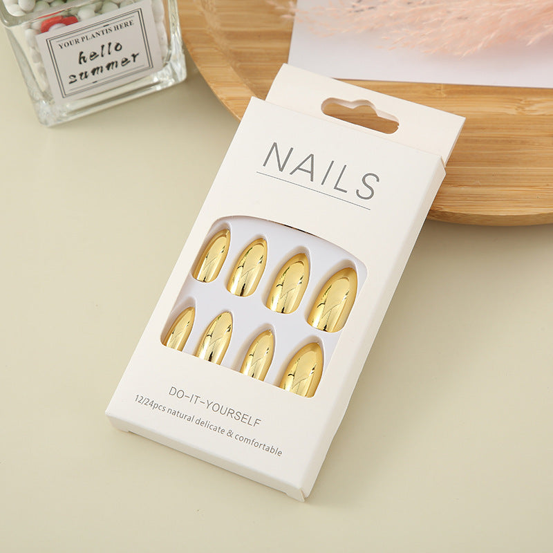 DIY Press-On Nail Set mit Premium-Finish Brehn