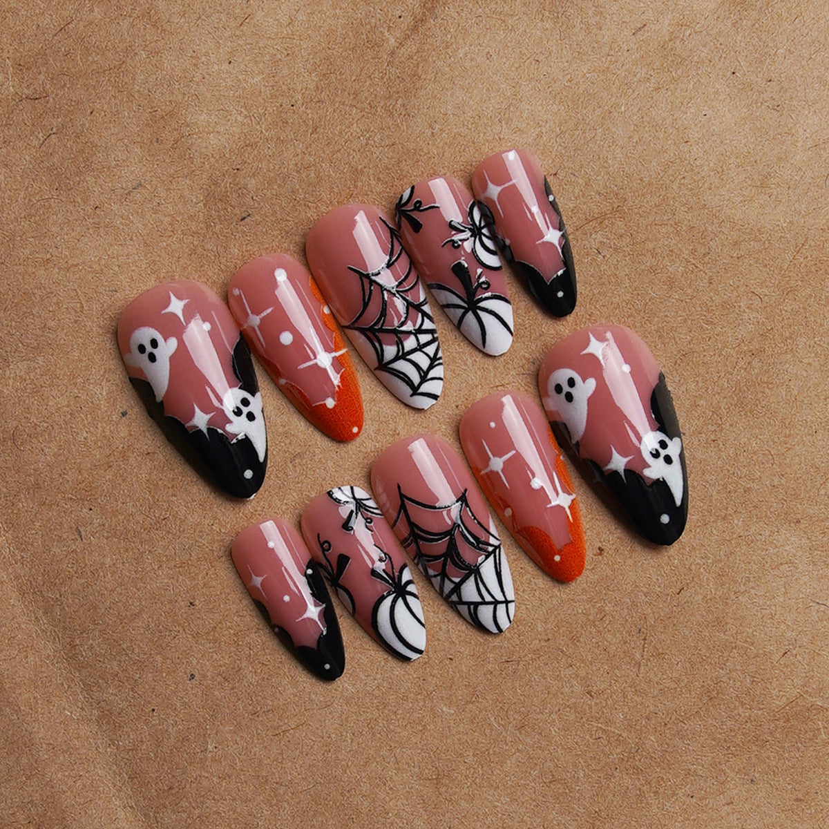 Halloween Kunstnagelset mit gruseligen Motiven Brehn