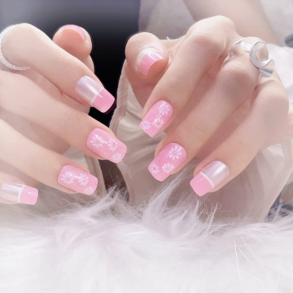Dekoratives Florales Press-On Nagelset