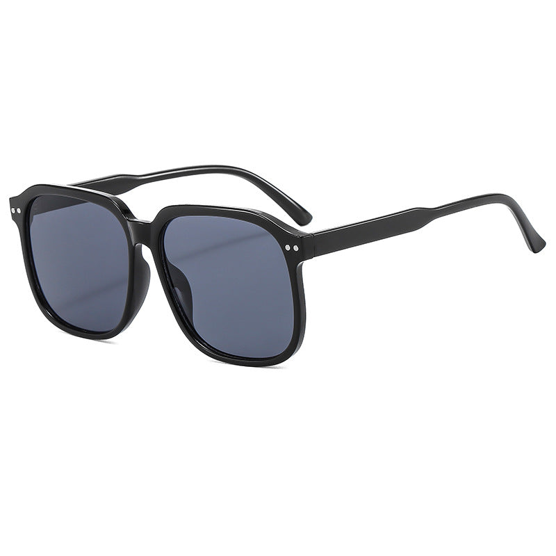 Damen quadratische Sonnenbrille mit modernem Kunststoffgestell Brehn