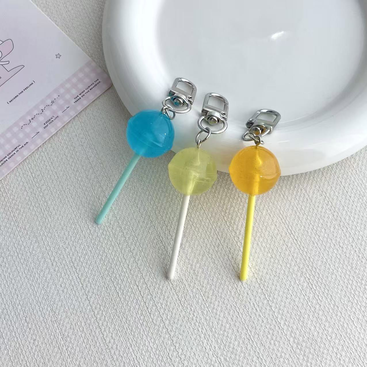 Lollipop-inspirierte Charmschlüsselanhänger Brehn