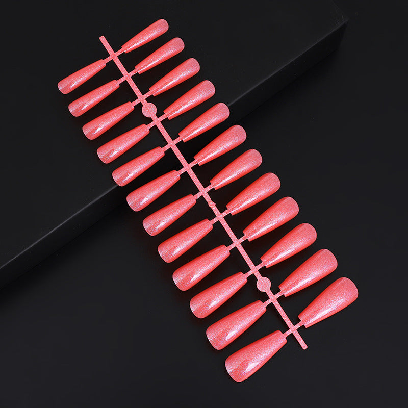 Kunstnägel Set mit elegantem Design Brehn