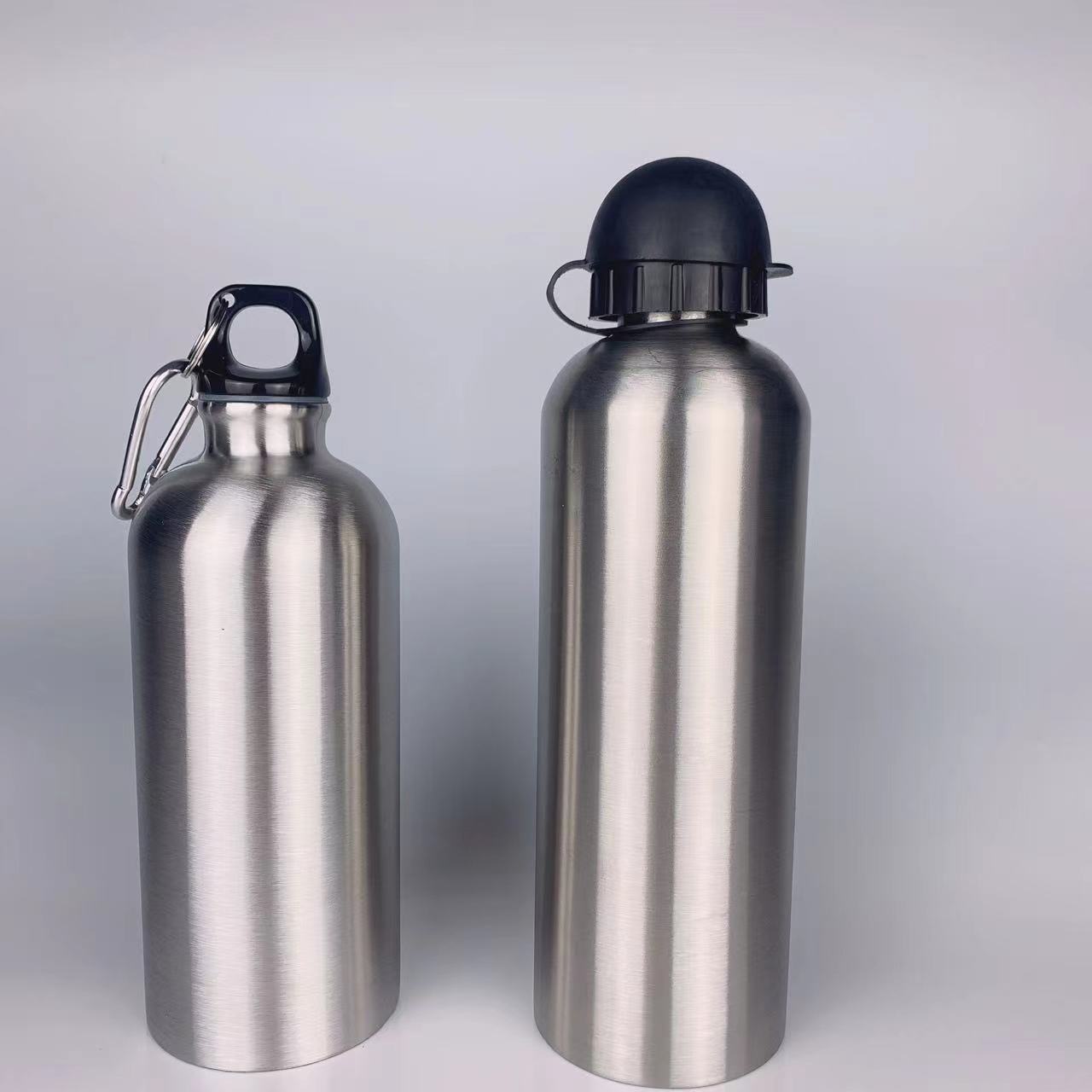 Isolierte Edelstahl-Wasserflasche Brehn