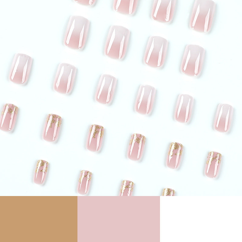 Kunstvolle Gel-Nägel mit Glitzer und Ombre-Effekt Brehn