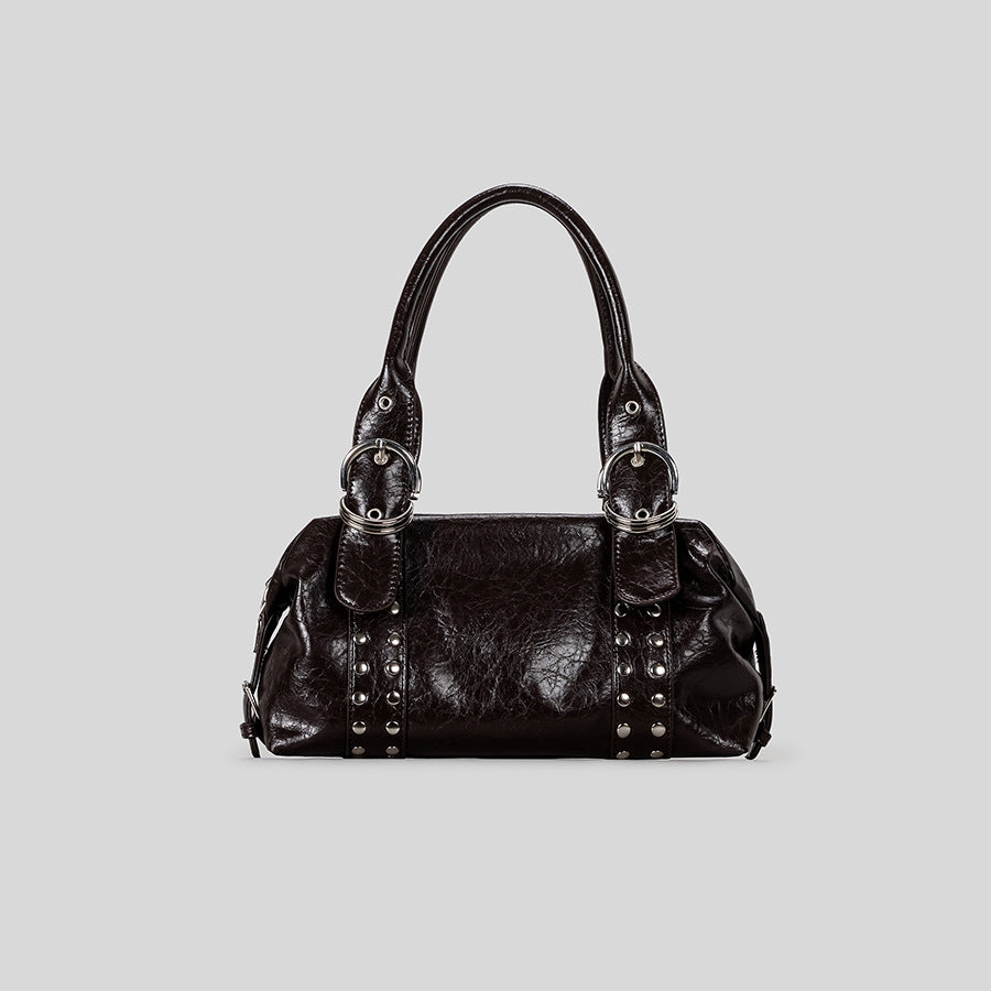 Dekorativer Nieten Handtasche