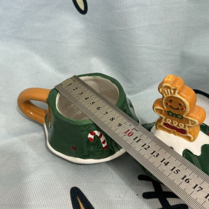 Verspielte Kaffeetasse mit Lebkuchenmann Brehn