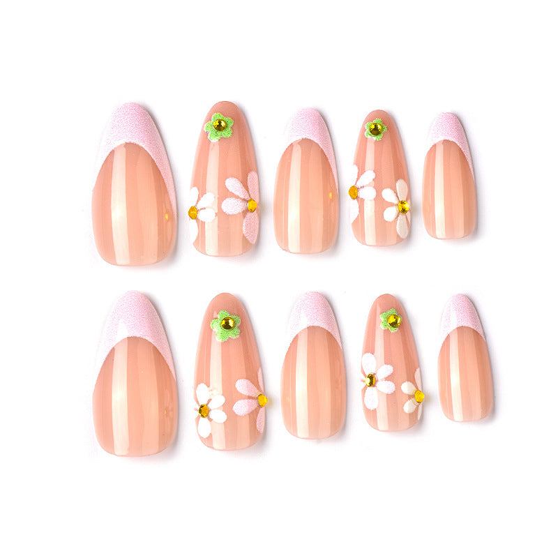 Künstlerisches, mit Blumen verziertes Press-On Nagelset Brehn