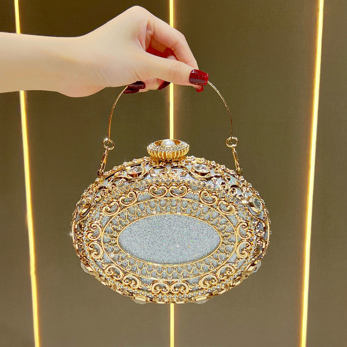 Glamouröser Vintage-inspirierter Abendtasche