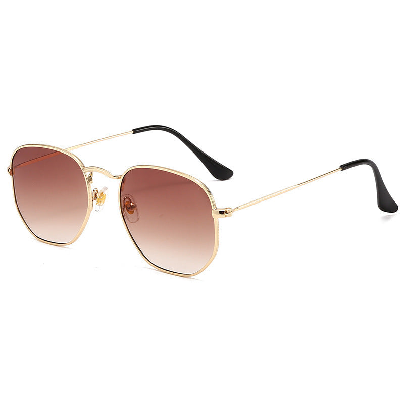Damen Oversized Sonnenbrille mit elegantem goldenen Metallrahmen und massivem UV-Schutz Brehn