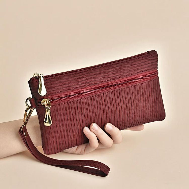 Elegante Clutch Mit Praktischer Handgelenkschlaufe Brehn