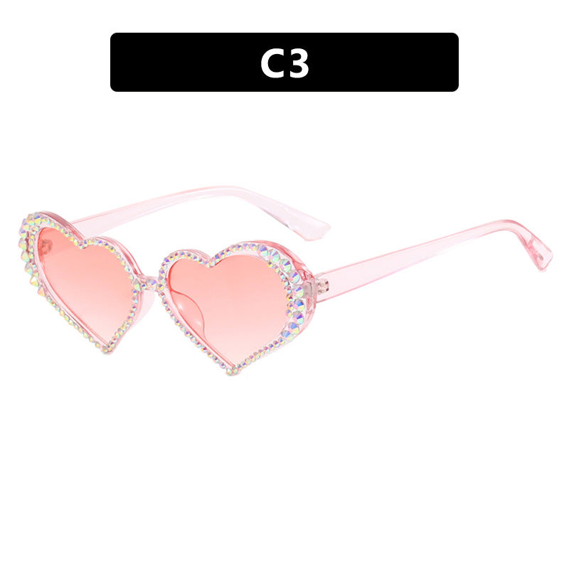 Damen Herzförmige Sonnenbrille mit strassbesetztem Rahmen Brehn