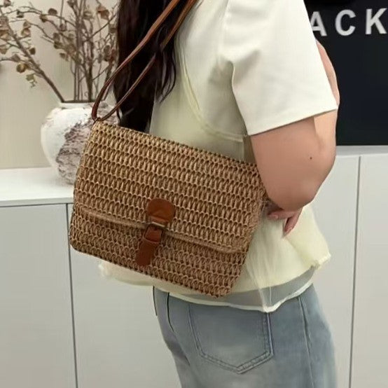 Handtasche Aus Geflochtenem Naturmaterial mit Lederakzenten Brehn