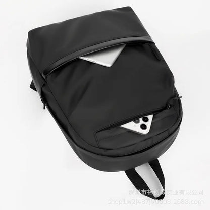 Moderner Minimalistischer Rucksack Brehn