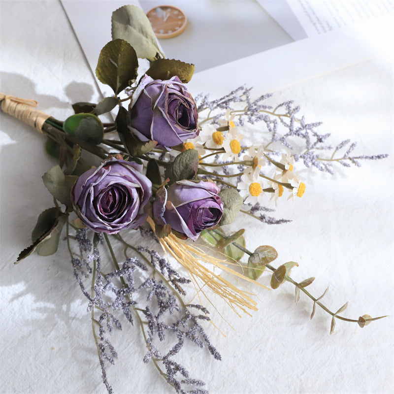 Elegante getrocknete Blumenstrauß