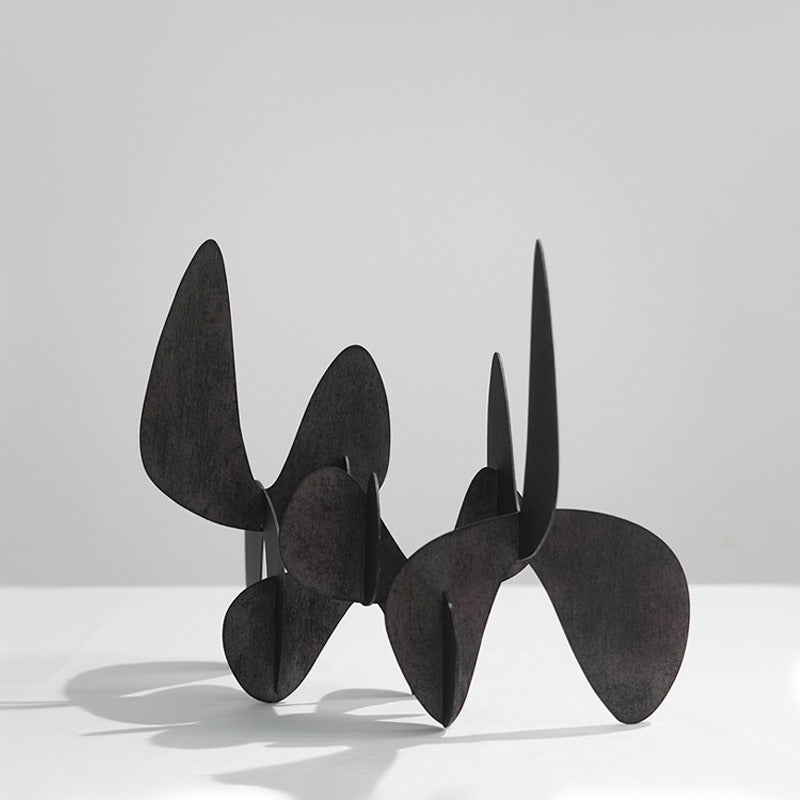 Abstrakte dekorative kinetische Skulptur