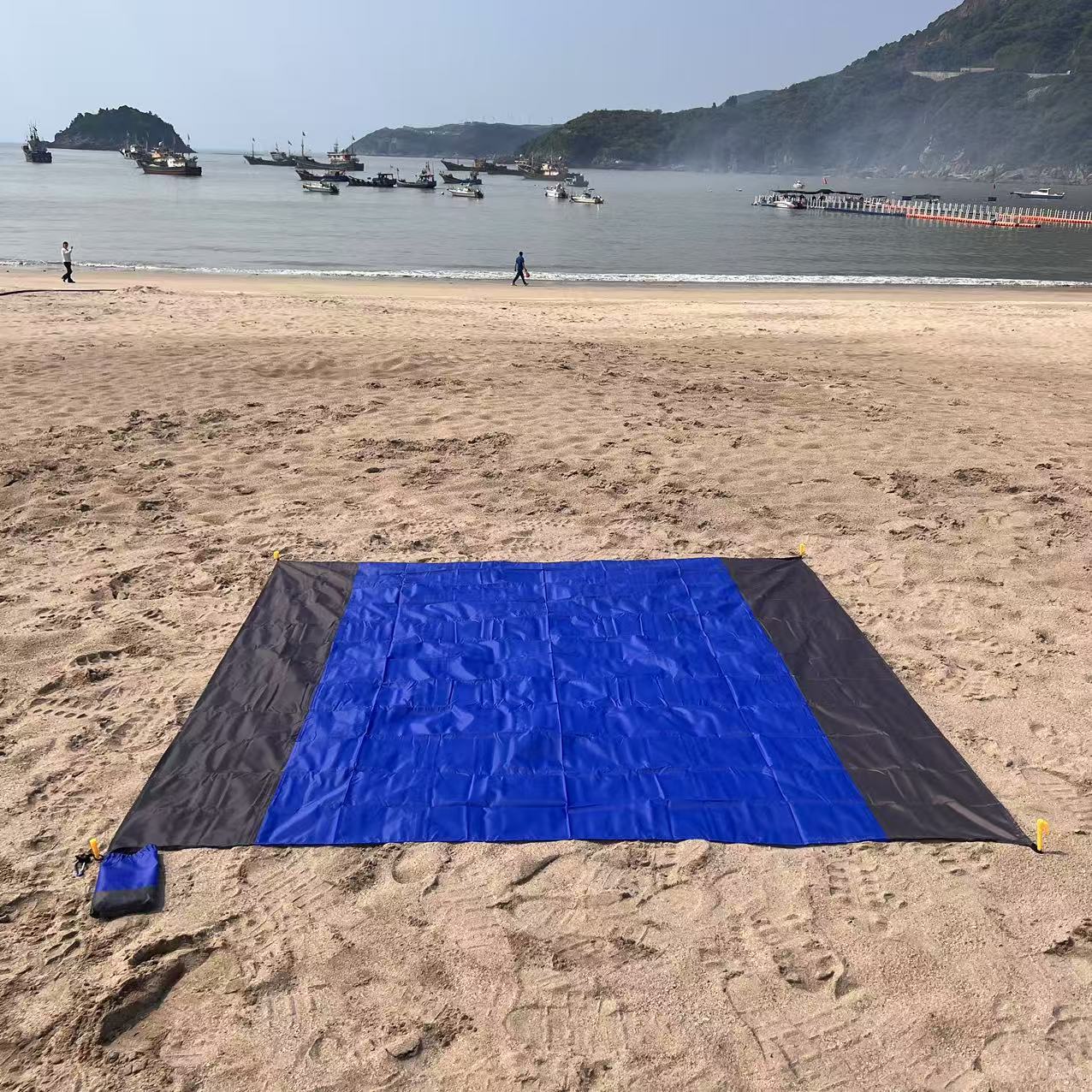 Wasserdichte Strandmatte Brehn
