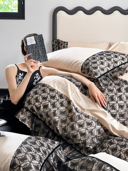 Luxuriöses Wendbares Baumwollsatin-Bettwäscheset mit Jacquard-Bordüre und Volant
