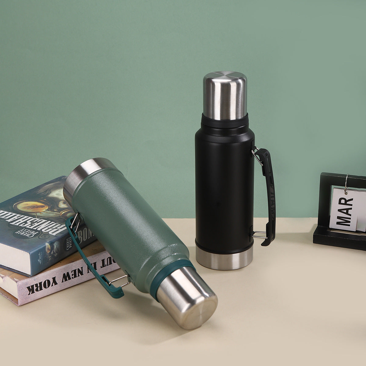 Unisex Isolierte Edelstahl-Wasserflasche mit Tragegriff Brehn
