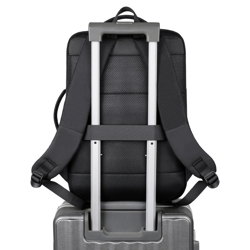 Elegante, technikfreundliche Laptop-Rucksack Brehn