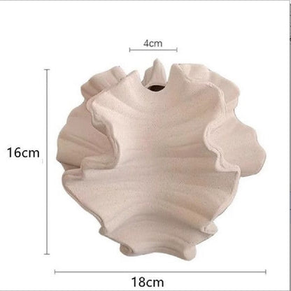 Dekoratives, von Muscheln inspiriertes Mittelstück