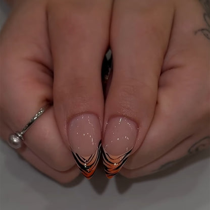 Dekorativer Glitter-Nagelkunstset